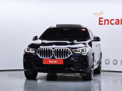 2022 BMW X6 — фото 2