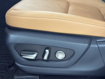 صورة مصغرة 50 لـ 2024 Lexus LX
