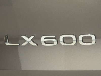 صورة مصغرة 16 لـ 2024 Lexus LX