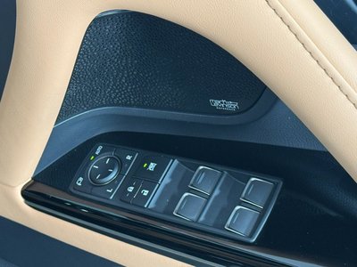 صورة مصغرة 60 لـ 2024 Lexus LX