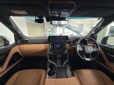 صورة مصغرة 23 لـ 2024 Lexus LX