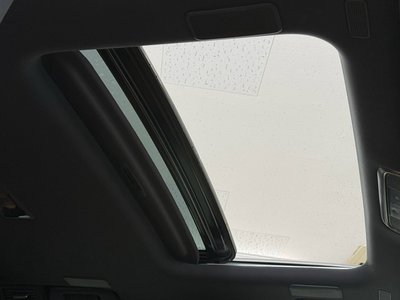 صورة مصغرة 43 لـ 2024 Lexus LX
