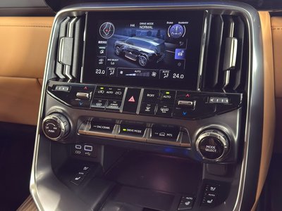 صورة مصغرة 36 لـ 2024 Lexus LX