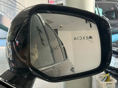 صورة مصغرة 17 لـ 2024 Lexus LX