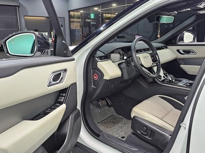 LAND ROVER RANGE ROVER VELAR - 10
