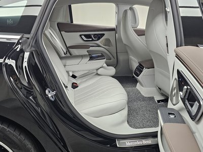 2022 Mercedes-BENZ EQS 缩略图 18