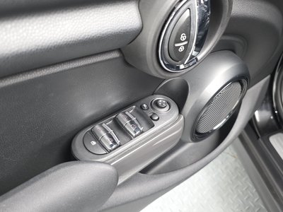 2020 MINI COOPER 缩略图 30