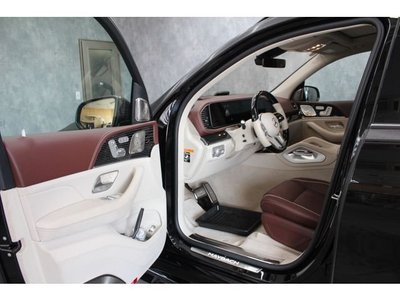 MERCEDES-BENZ GLS - 5