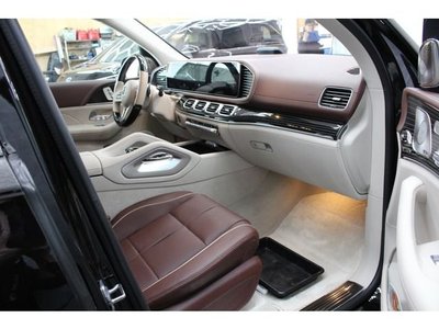 MERCEDES-BENZ GLS - 8