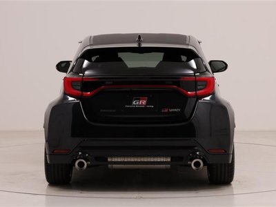 TOYOTA GR YARIS - 8