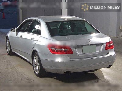 MERCEDES-BENZ E-CLASS - 2