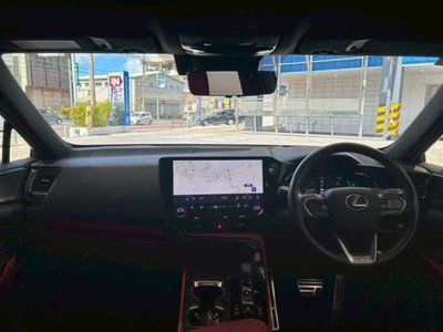 صورة 3 لـ 2023 Lexus NX