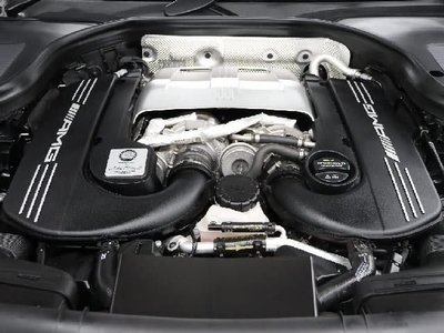 MERCEDES-BENZ GLC AMG - 5