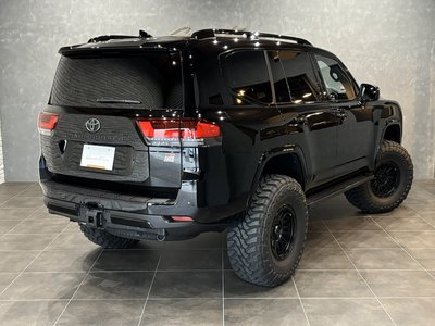 TOYOTA LAND CRUISER 300 - 6