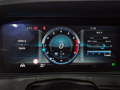 MERCEDES-BENZ S-CLASS - 8