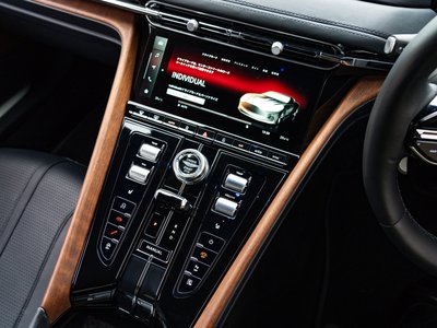 2024 Aston Martin DB12 照片 29