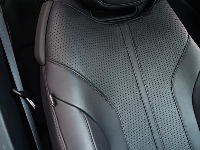 2024 Aston Martin DB12 照片 24