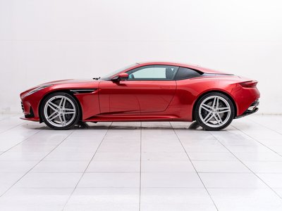 صورة 8 لـ 2024 Aston Martin DB12