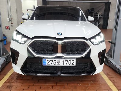 BMW X2 - 1