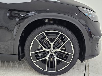 MERCEDES-BENZ EQE - 6