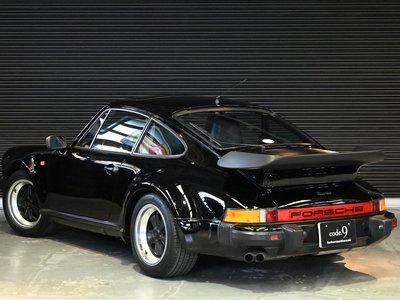 PORSCHE 911 - 4