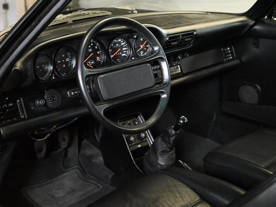 PORSCHE 911 - 10