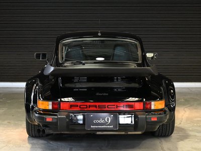 PORSCHE 911 - 7