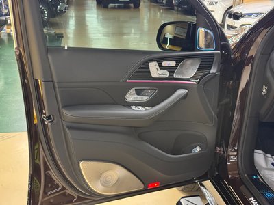 صورة 8 لـ 2025 Mercedes-BENZ GLS