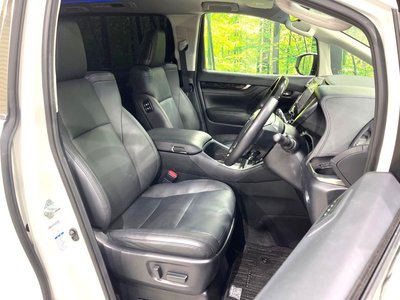 TOYOTA ALPHARD - 10
