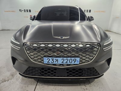 GENESIS ELECTRIFIED GV70 - 1