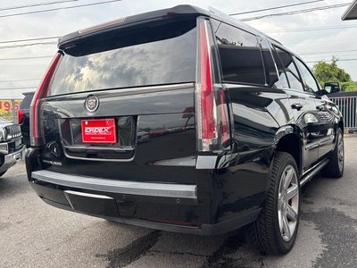 CADILLAC ESCALADE - 8