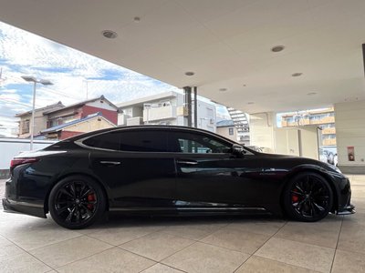 صورة مصغرة 40 لـ 2022 Lexus LS