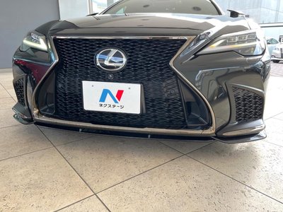 صورة مصغرة 3 لـ 2022 Lexus LS