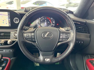 صورة مصغرة 10 لـ 2022 Lexus LS