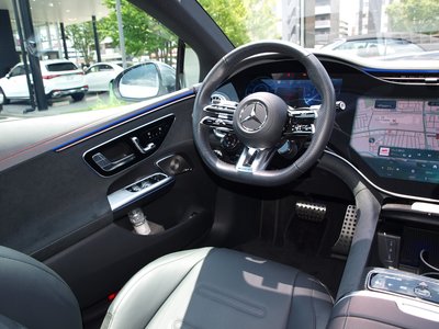 صورة مصغرة 31 لـ 2024 Mercedes-BENZ EQE AMG