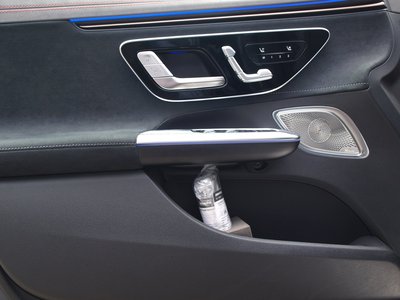 صورة مصغرة 24 لـ 2024 Mercedes-BENZ EQE AMG