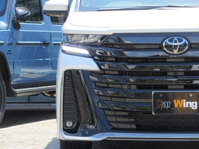 TOYOTA VELLFIRE - 8