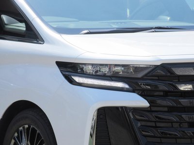 TOYOTA VELLFIRE - 7