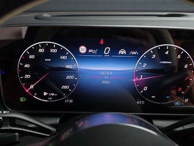 MERCEDES-BENZ GLC - 8