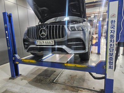 MERCEDES-BENZ GLE-CLASS - 1