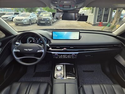 GENESIS G80 (RG3) - 8