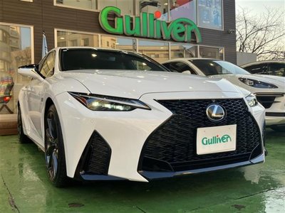 LEXUS IS - 1