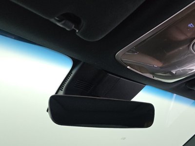 2022 Genesis GV70 thumbnail 15