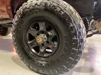 TOYOTA LAND CRUISER - 10