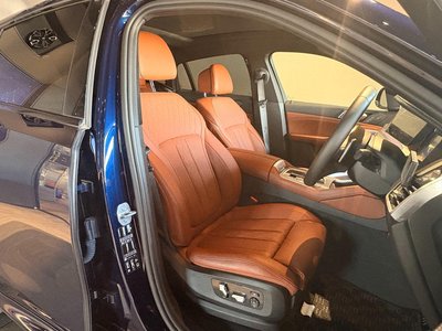 2022 BMW X6 — миниатюра 12