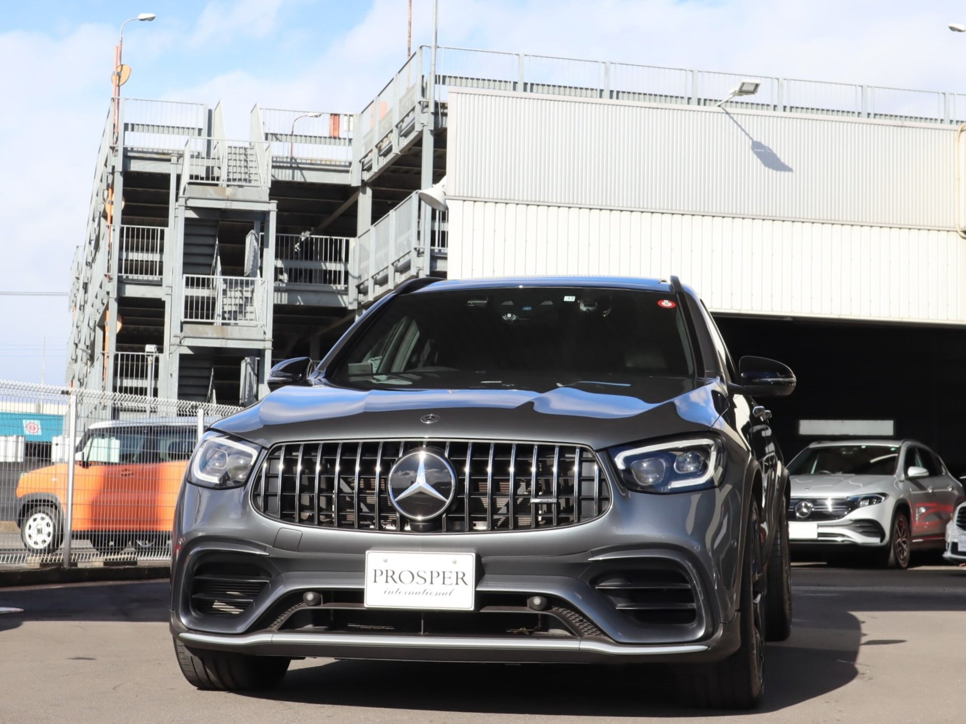 MERCEDES-BENZ GLC AMG - View 1