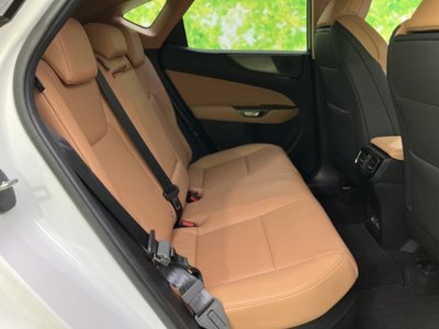 صورة 5 لـ 2024 Lexus NX