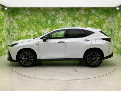 صورة 2 لـ 2024 Lexus NX