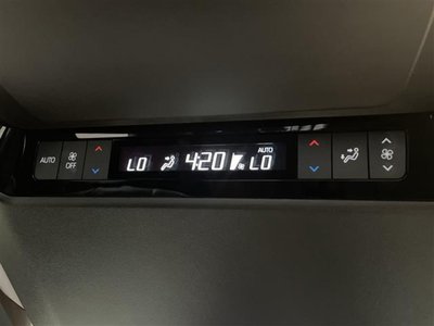 2024 Toyota ALPHARD — миниатюра 15