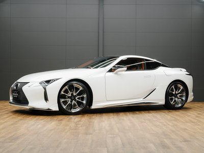 LEXUS LC - 10